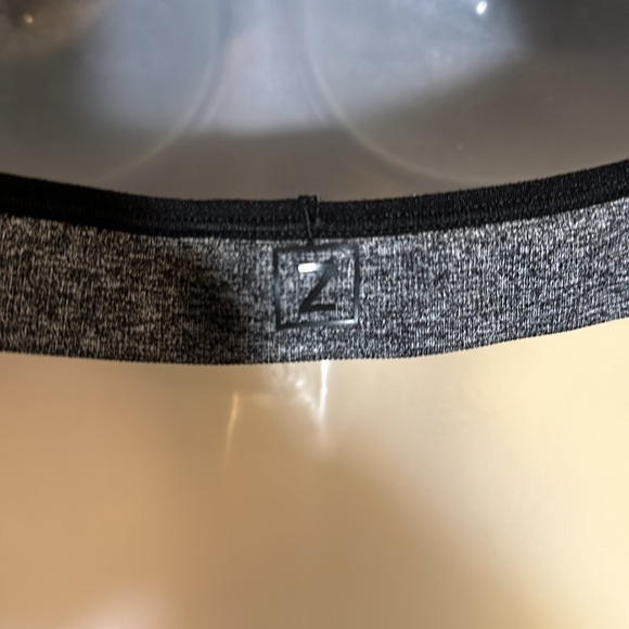 Zobha Heather Gray Cut Out Racerback Sports Bra Large - Picture 10 of 16